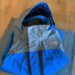 THE NORTH FACE Kids Jacket Size Medium 10/12